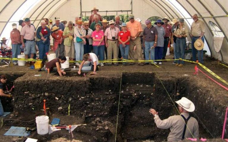 gault site dig bell county texas 768x480