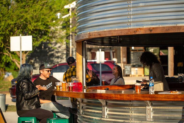 J.GenevieveBarrow145 768x512